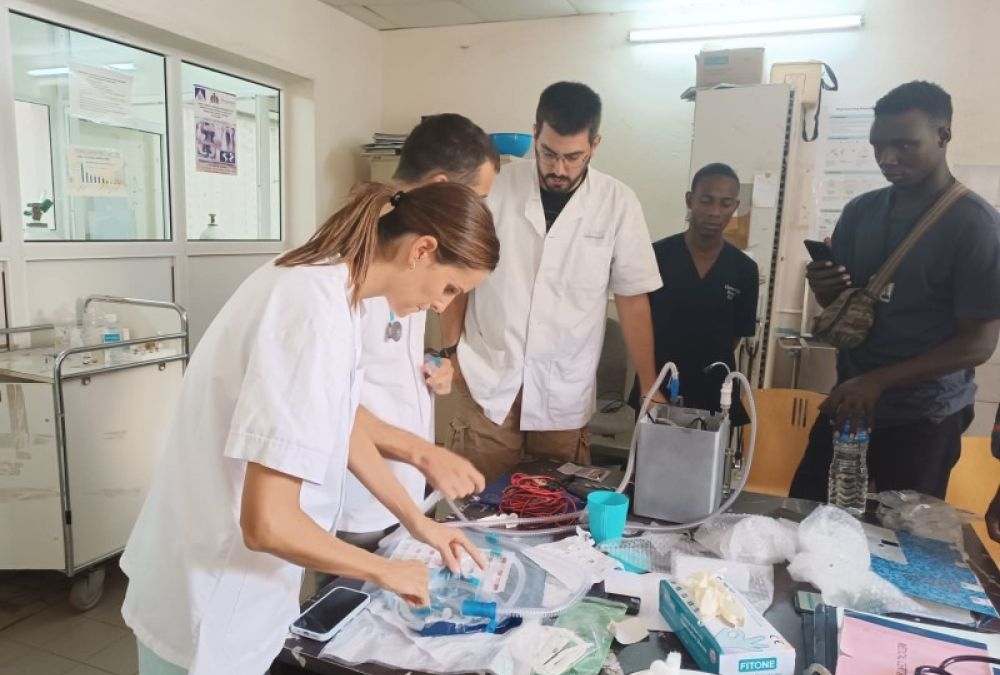 Respiradors per salvar vides  de nounats prematurs, a Gàmbia