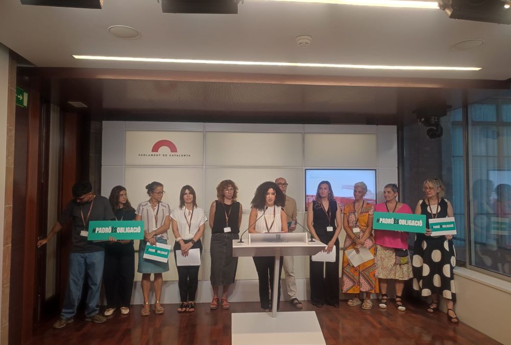 Una majoria de partits parlamentaris signen el Pacte pel Padró a Catalunya
