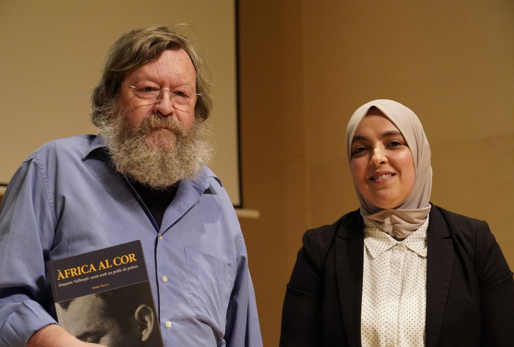 Amunt i Crits i Jaume Soler Pastells, en Nic, guardonats amb el Premi Joaquim Vallmajó