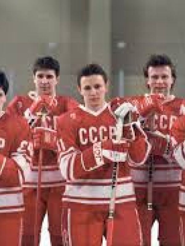 Red army. La guerra fría sobre el hielo